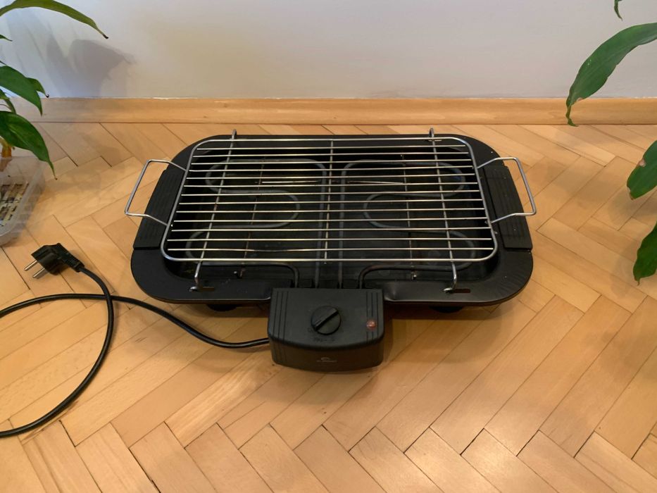 Бездимна електрическа скара HAUSBERG HB-537 1250W; Елеком ЕК-301G 2000W