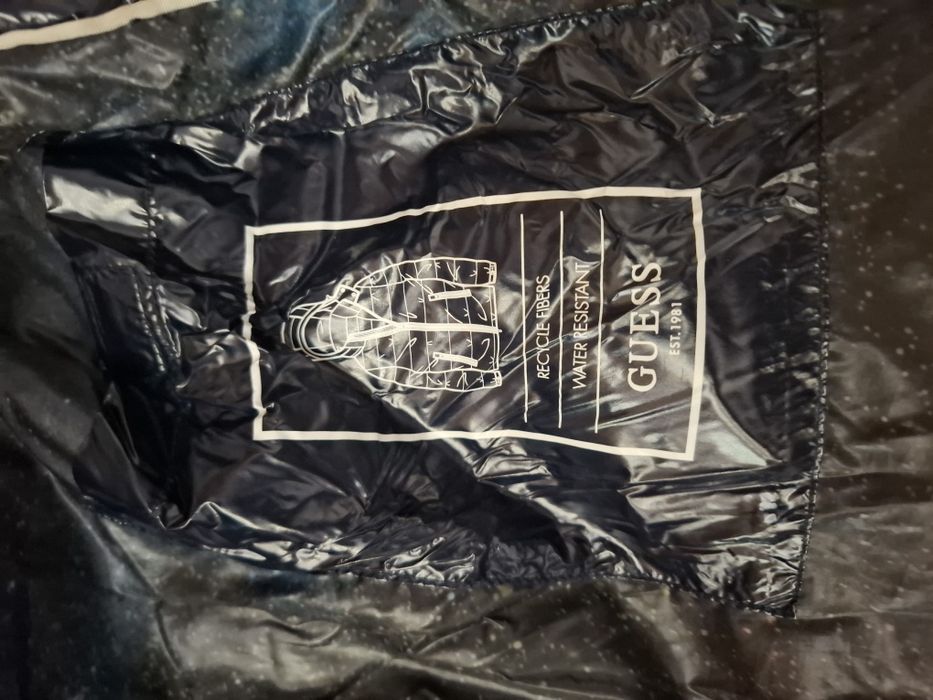 Geaca de iarna Guess