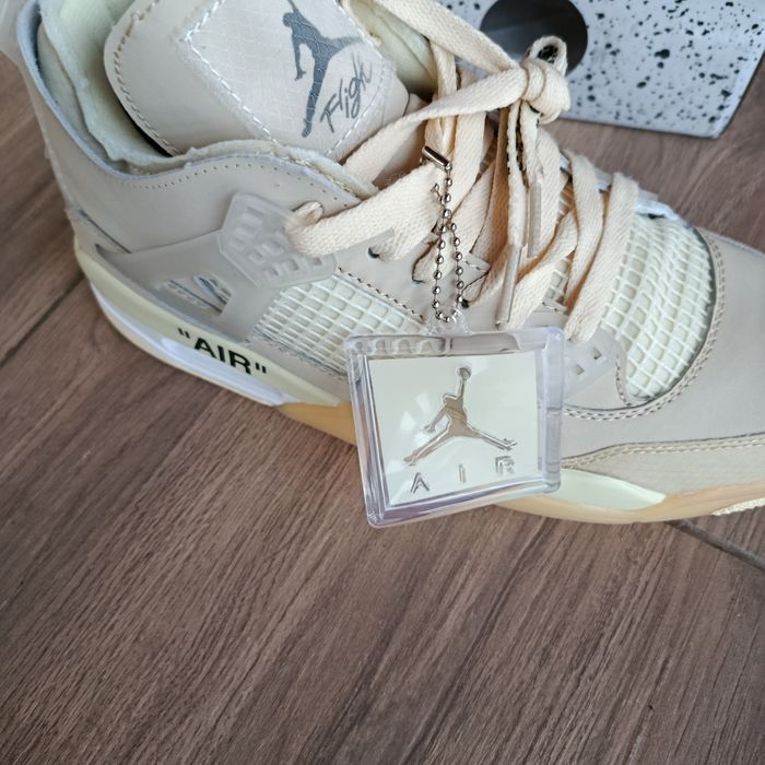 Air Jordan 4 Retro Off White