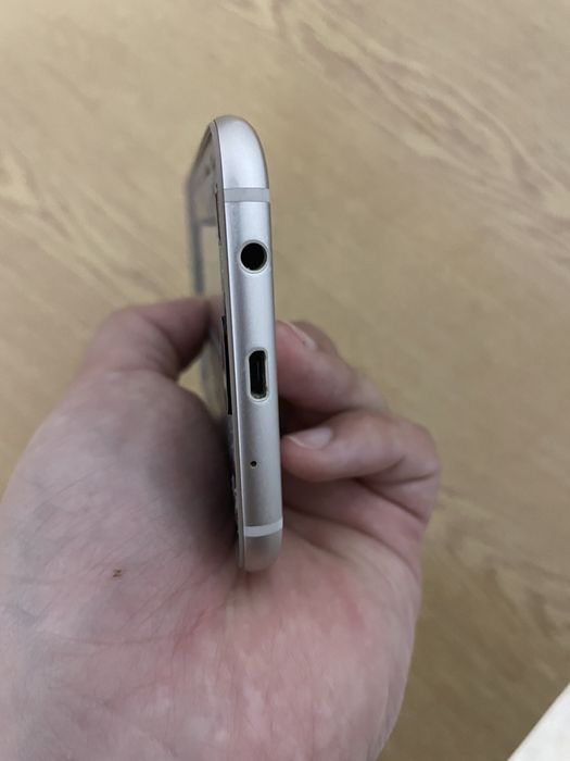 Samsung j7 за части