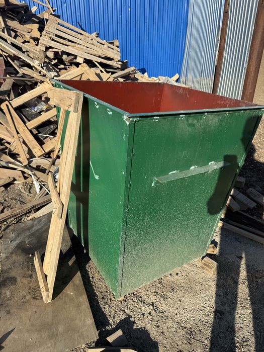 Мусорный контейнер объем 0,75 куб