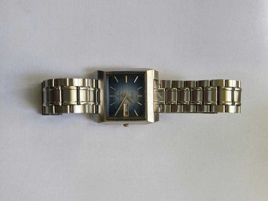 Часовник SEIKO lord matic намалена цена