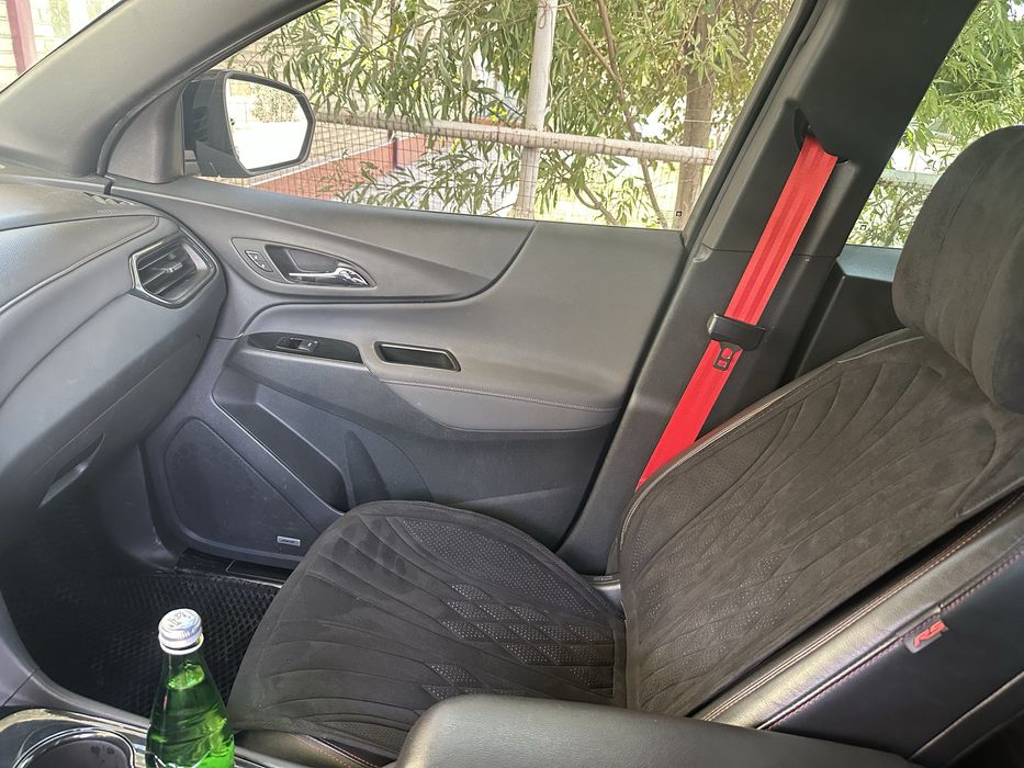 Еквинокс продается