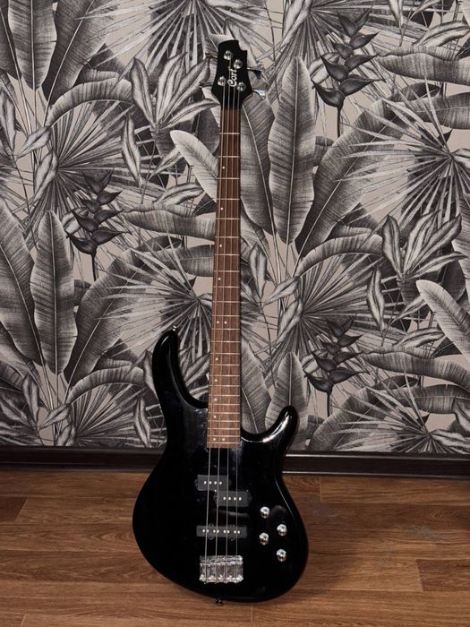 Бас-гитара Cort Action Bass Plus