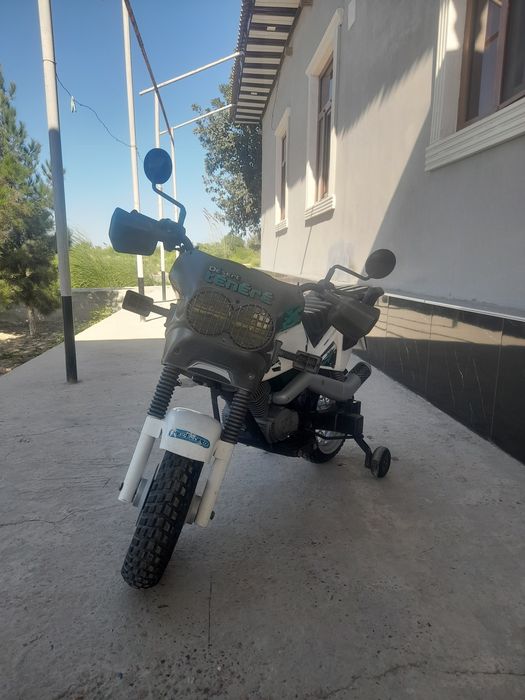 Detskiy motoskelcha maskvadan keltirilga