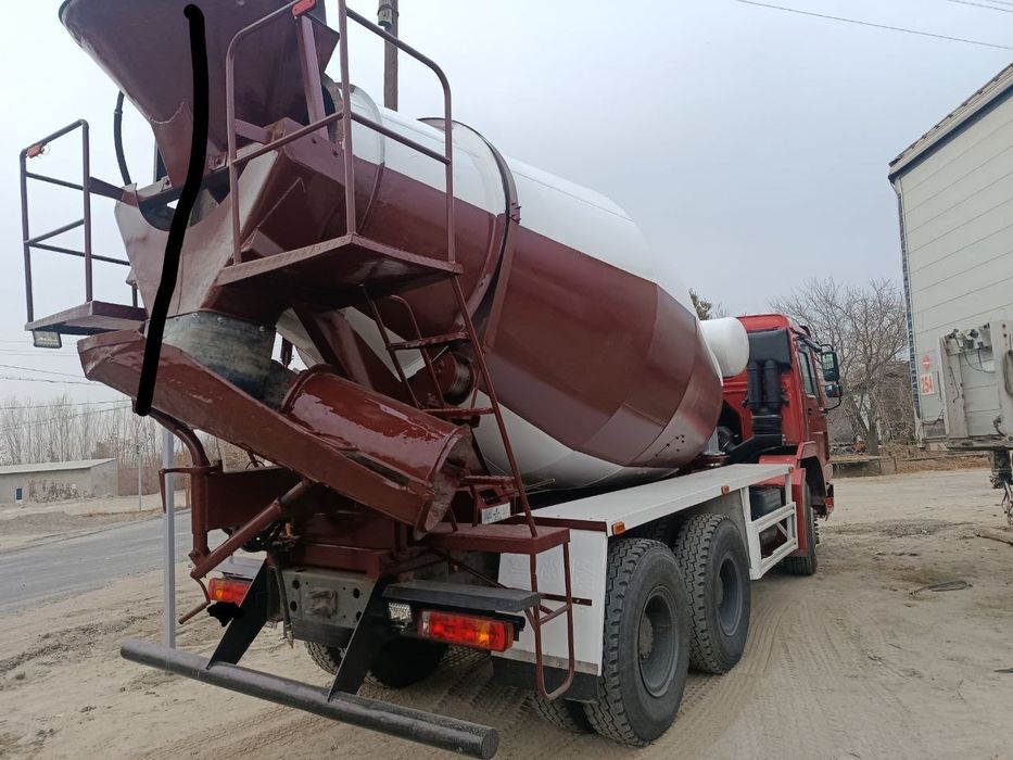 Howo mikser 10kubalik