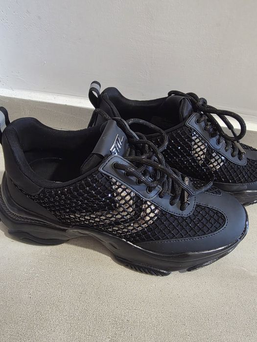 Маратонки Steve Madden 39