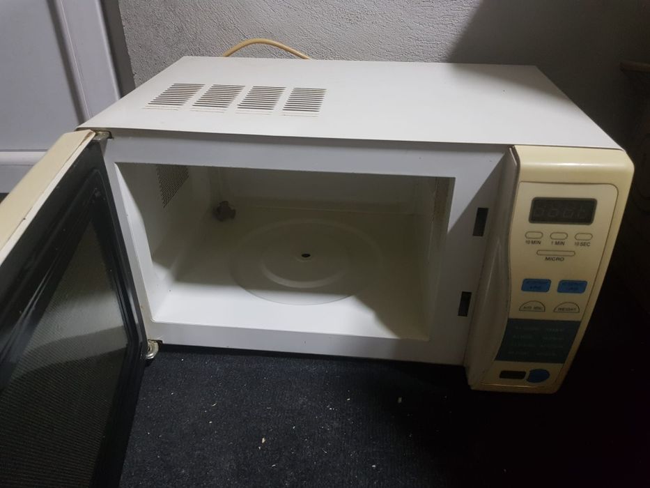 Vand cuptor cu microunde Gorenje