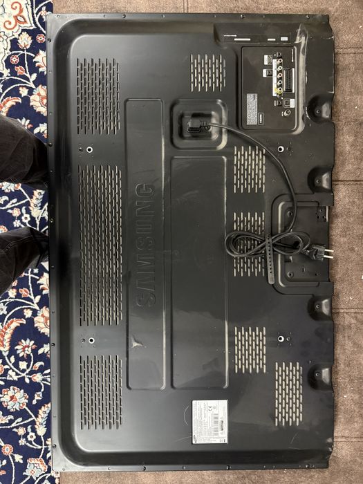 Продам телевизор Самсунг