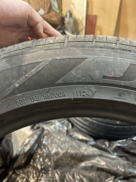Продам резину 245/55 R19