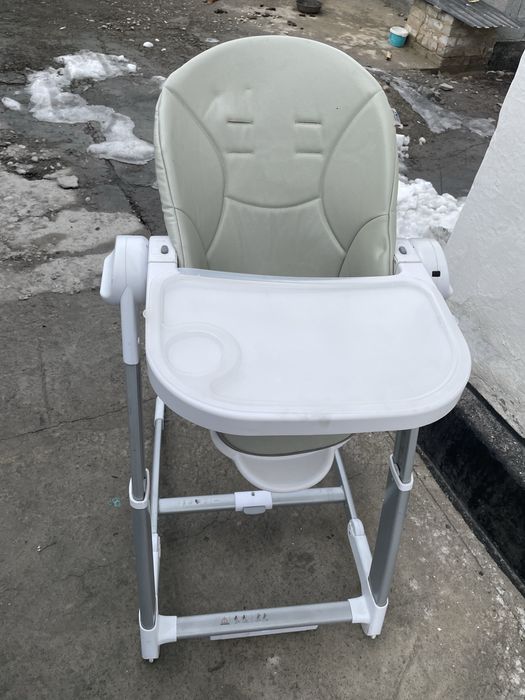 Детский стул для кормления и шезлонг