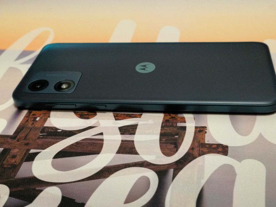 Motorola E13 64GB Black negru