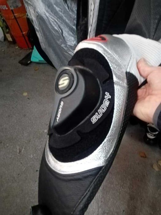 Екип за мотор Suomy