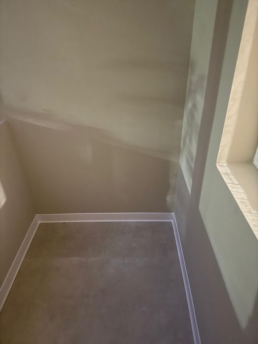 Fini finisări interioare