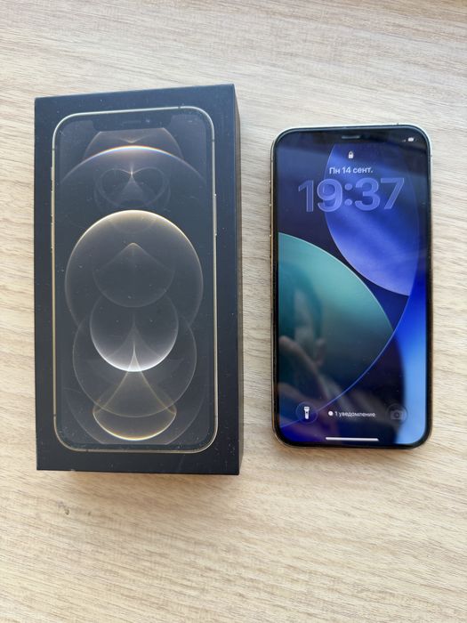 Продам iphone 12 pro