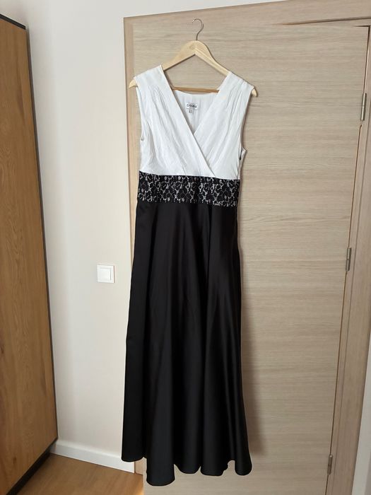 Елегантна черно-бяла рокля Danini – размер BG 48 / EU 42 / GB 12