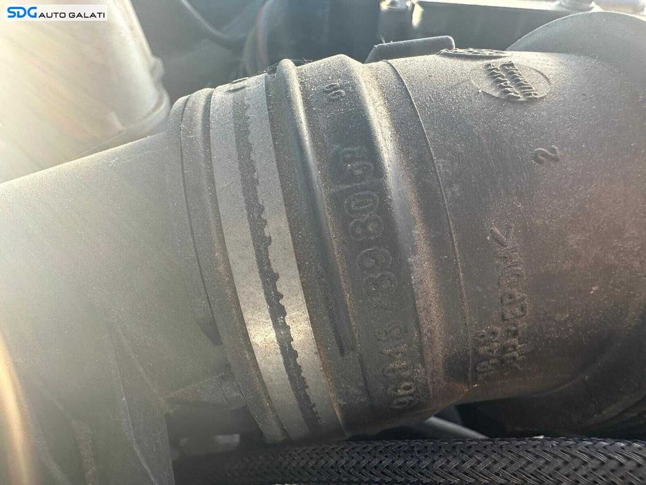 Furtun Tubulatura Admisie Aer Intercooler Peugeot 508 2.0 HDI 2010 - 2010 Cod 9684878980 [C7767]