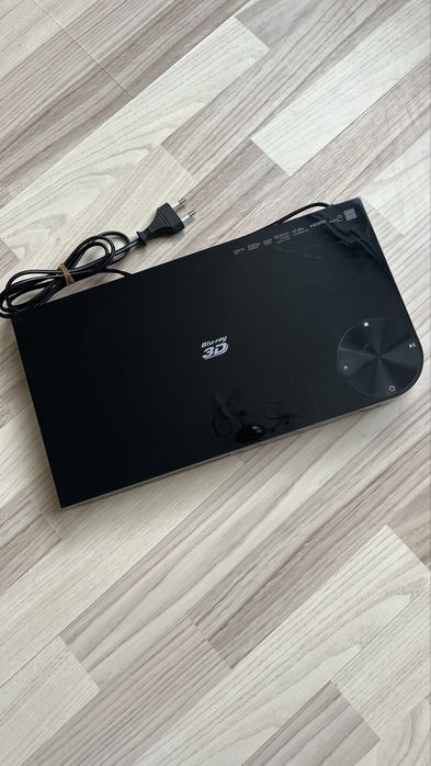 Продам Samsung Blu-Ray 3-D плеер