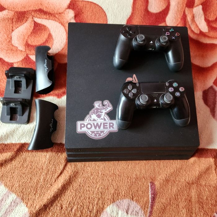 Play Station 4 pro