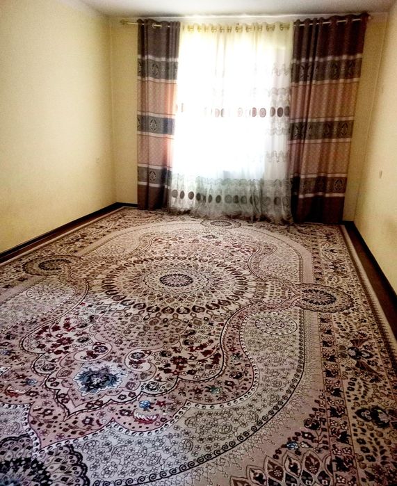 СРОЧНО 3-хонали комфорт квартира ИЖАРАЧИСИ билан  СОТИЛАДИ!