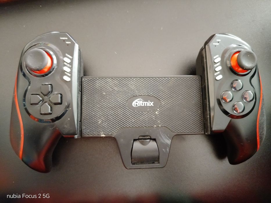 Продам джойстик харошом состояние