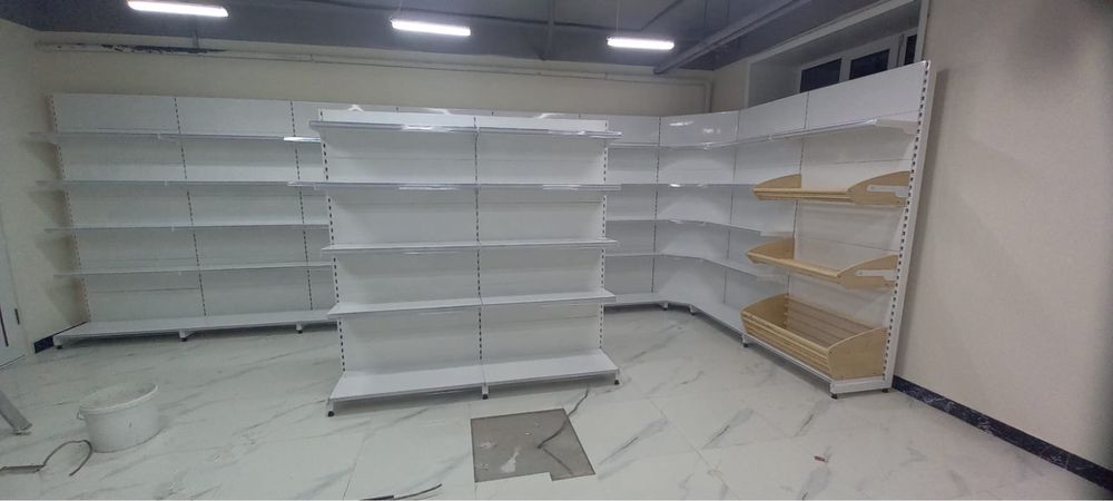 Полки для магазин прилавки витрины