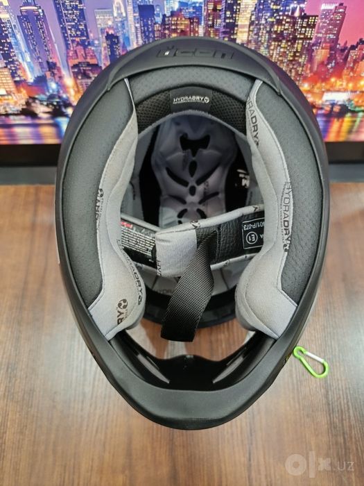 Мото шлем от американского бренда ICON airmada