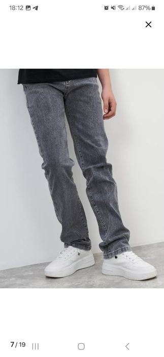 Продам джинсы на мальчика 11 лет