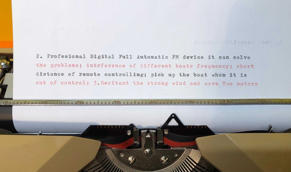 Пишеща Машина Lemair 30 3 цвята Латиница Qwerty нова лента топ състоян