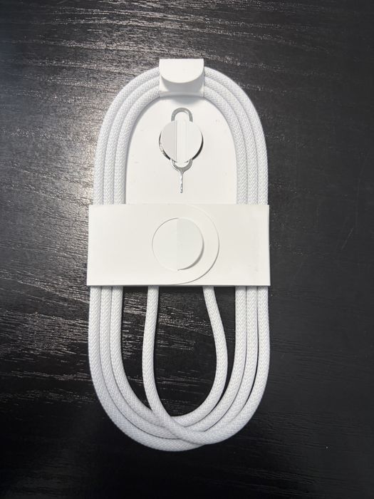 Cablu ORIGINAL iPhone usbc NOU scos din cutia unui 17 Pro pe care l-am vandut