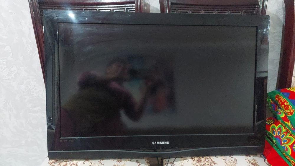 Продам телевизор