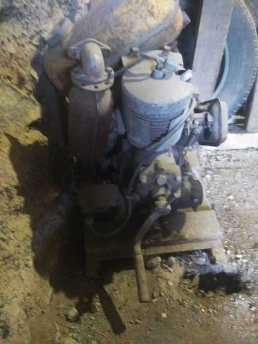 Продам мотопомпа для полива