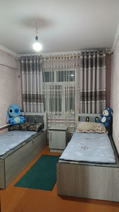 3 хонали уй сотилади. Нархи келишилади,ипотека хам бор. ДОМ