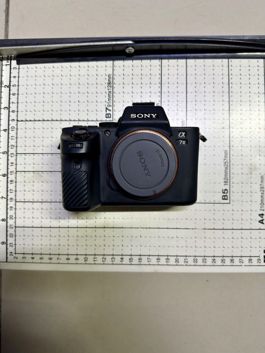 Sony A7ii комплект в хорошем састояний!