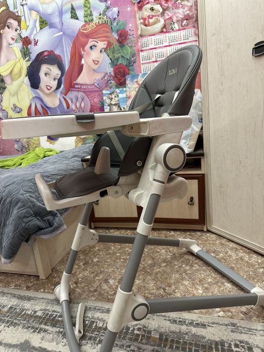 Стульчик для кормления.