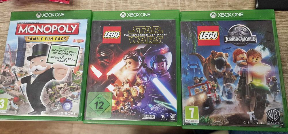 Xbox one S in stare foarte buna cu 2 controler si 6 jocuri