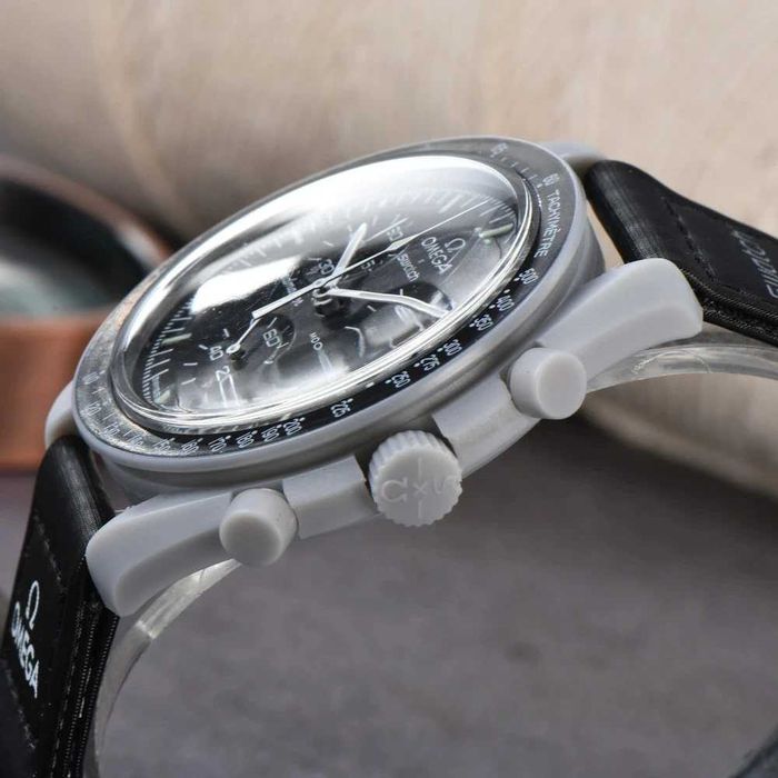 Ceas SWATCH X OMEGA MISSION TO THE MOON Chronograf Superb Nou 2026