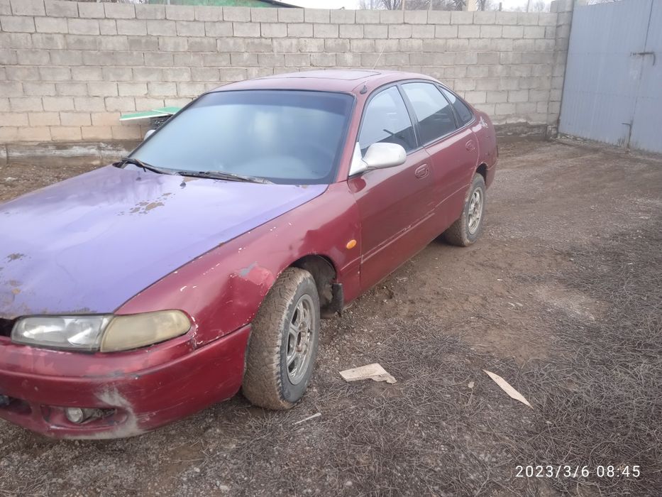 Мазда кронс 626  продам