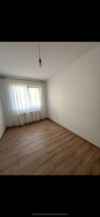 Apartament cu 3 camere