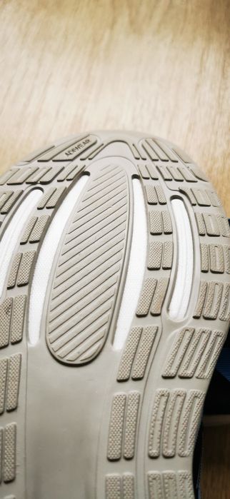 Оригинални Маратонки adidas  Runfalcon 3 45.5 номер