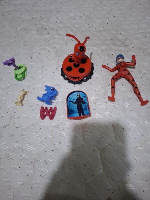 Игрушки.   .       .