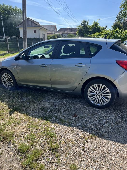 OPEL Astra 2014 — imagine 5