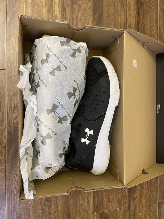 Кроссовки Under Armour