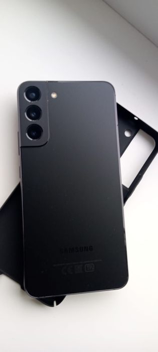 Samsung s 22 plus 8/256