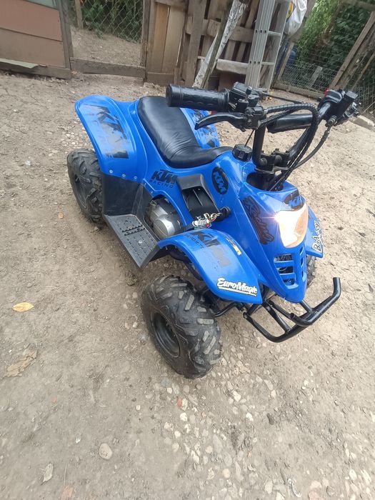 Vând ATV pt copii