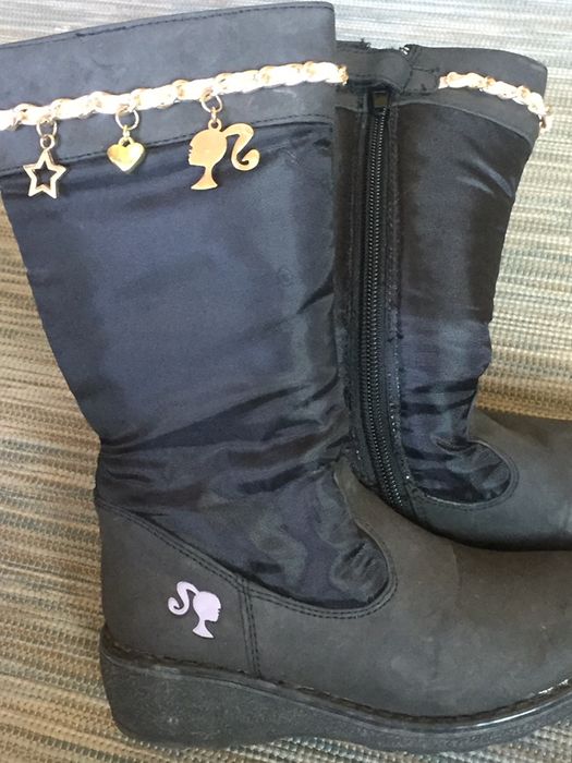 Ватирани кецове,гумени ботуши, пантофи, сандали, джапанки,