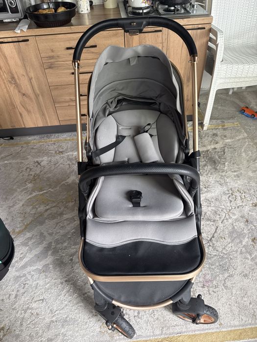 Коляска для детей