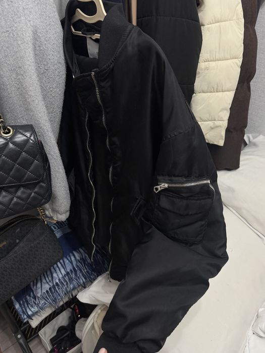 Бомбер бершка отличный