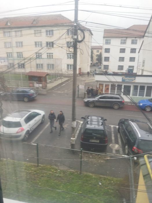 Închiriez garsoniera zona Armatei