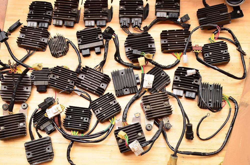 Vand releu incarcare OEM Yamaha R1 /R6 / GSXR / Hornet /Z750 /CBR 600